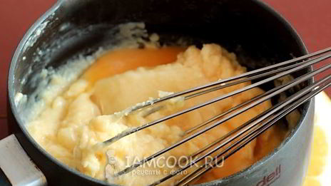 профитроли со шпротами