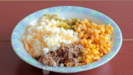 профитроли со шпротами