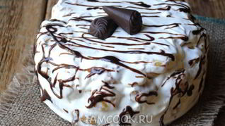 Торт из профитролей со сметанным кремом