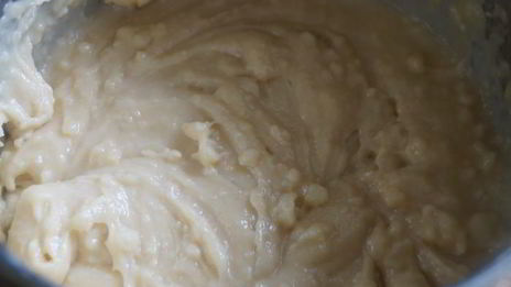 эклеры с фисташковым кремом