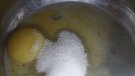 эклеры с фисташковым кремом