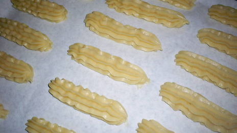 эклеры с масляно-заварным кремом