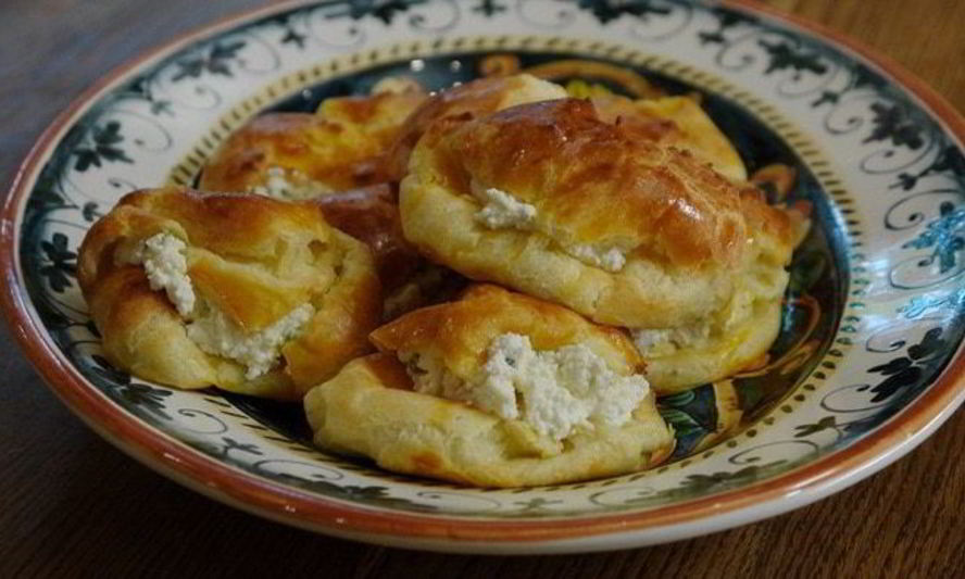 Рецепт эклеры с начинкой из творога и зелени