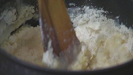 эклеры с начинкой из творога и зелени