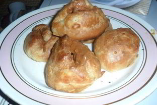 Эклеры со сгущенкой