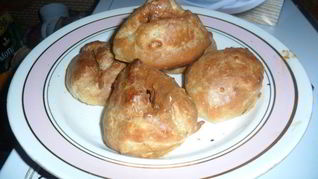 Эклеры со сгущенкой