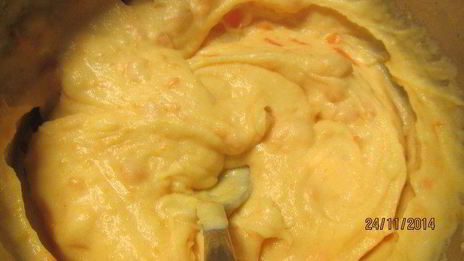 картофельная запеканка с брокколи и грибами