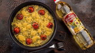 Сырная запеканка с помидорами черри