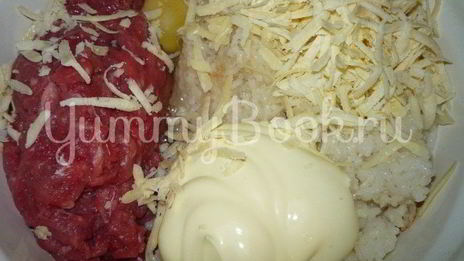 сытная запеканка из риса и фарша в мультиварке