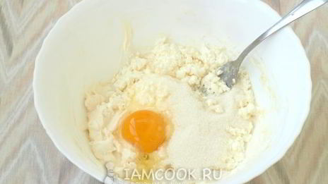 творожная порционная запеканка с изюмом