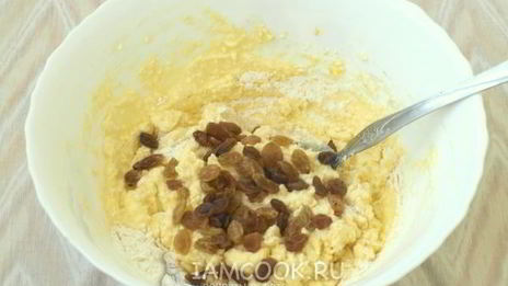 творожная порционная запеканка с изюмом