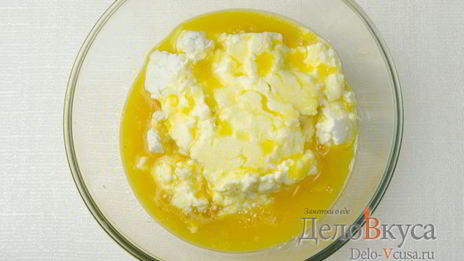 творожная запеканка с манкой и изюмом