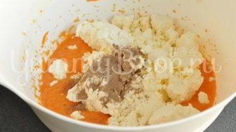 творожно-тыквенная запеканка без муки и сахара