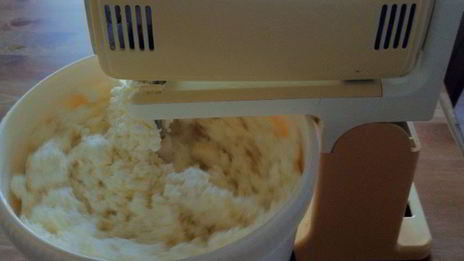 воздушная запеканка с изюмом