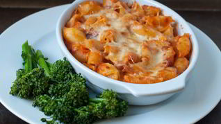 Запеканка из макарон с ветчиной