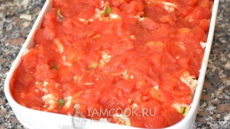 запеканка из цукини с томатным соусом