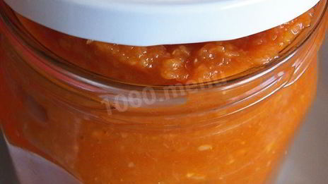 аджика из кабачков с томатной пастой на зиму