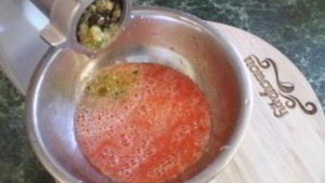 аджика острая из помидоров и чеснока