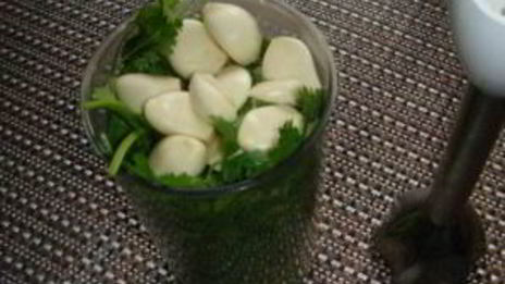 аджика с кинзой