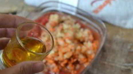 аджика с морковью и помидорами