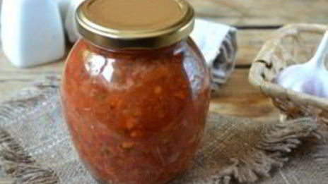 аджика с морковью и помидорами