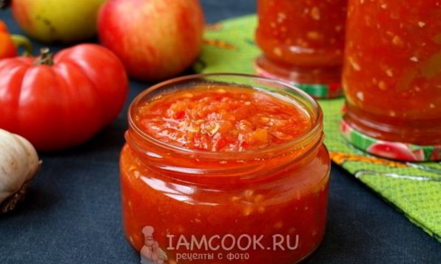 Рецепт аджика с яблоками и помидорами на зиму