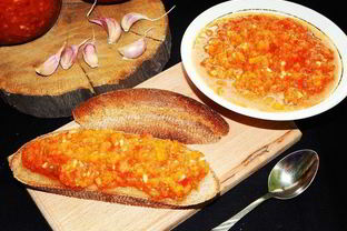 Аджика с яблоками