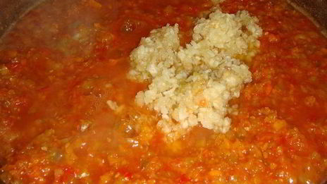 аджика с яблоками