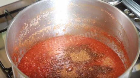 домашняя аджика с яблоками и морковью