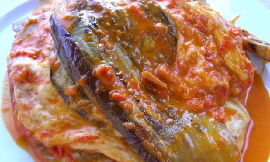 Рецепт запеканка из баклажанов с аджикой и моцареллой