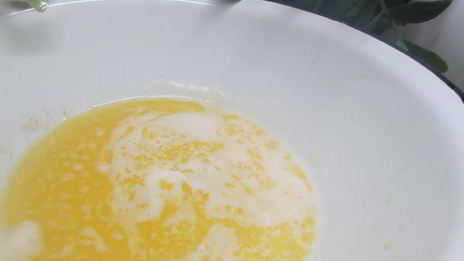 булочки с абрикосовым джемом