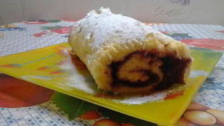 Быстрый рулет с джемом