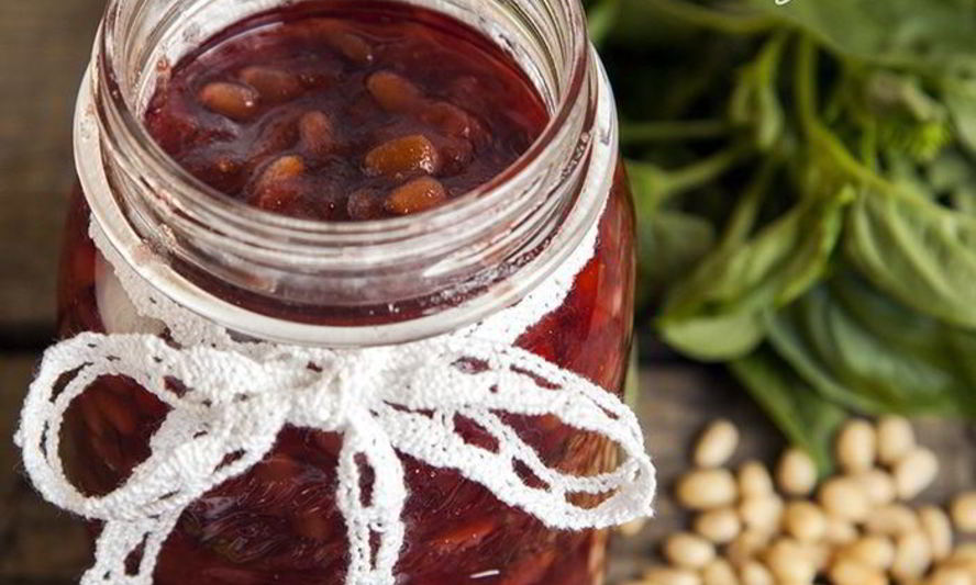 Рецепт клубничный джем с базиликом и кедровыми орешками
