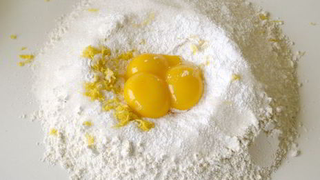 кростата с абрикосовым джемом