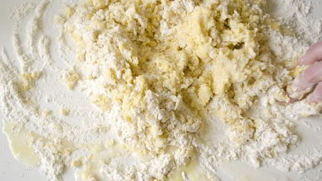 кростата с абрикосовым джемом