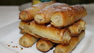 Трубочки с ананасовым джемом