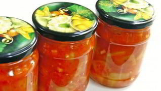 Кабачки, жареные в томатном соусе, на зиму