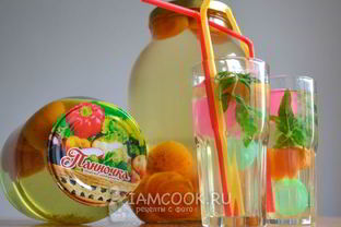 Компот из абрикосов с лимоном на зиму