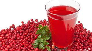 Компот из брусники и яблок