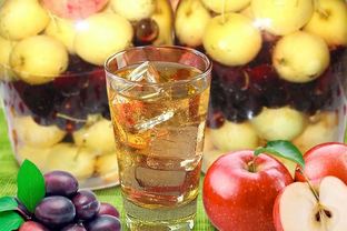 Компот из яблок и слив