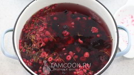 компот из замороженных ягод