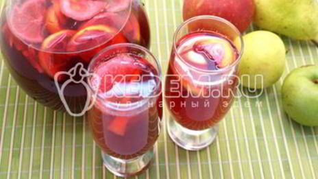 вишневый компот с лимоном