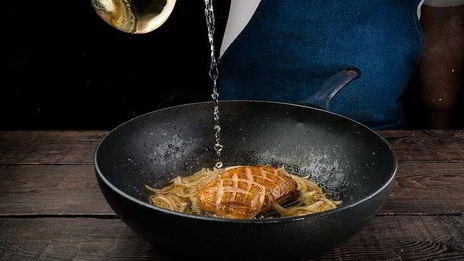 пряная утиная грудка, тушеная в лечо