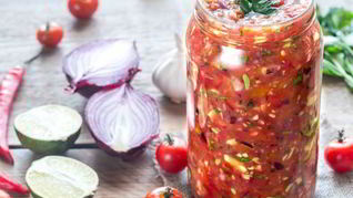 Пряное лечо на зиму