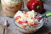 Маринованная капуста с перцем