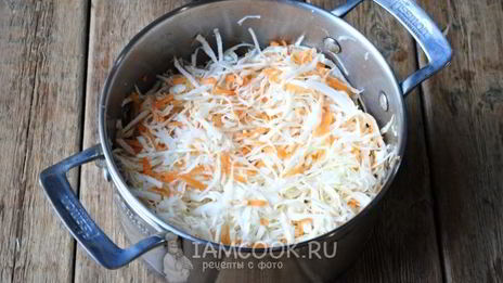 маринованная капуста с перцем