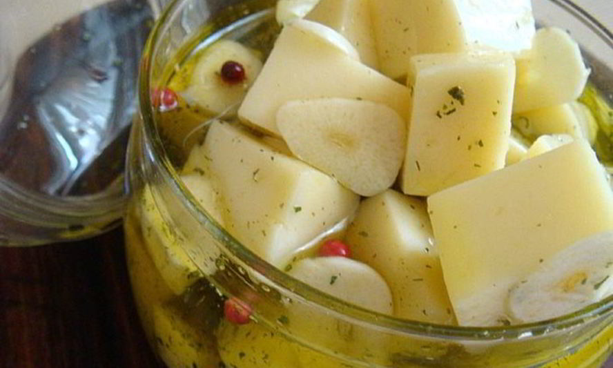 Рецепт маринованная моцарелла на закуску к вину