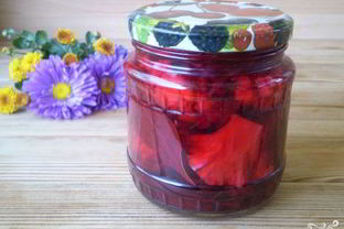 Маринованная цветная капуста со свеклой