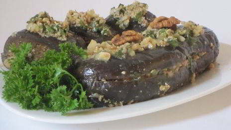 маринованые баклажаны с орехами и сельдереем