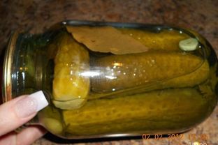 Огурчики маринованные